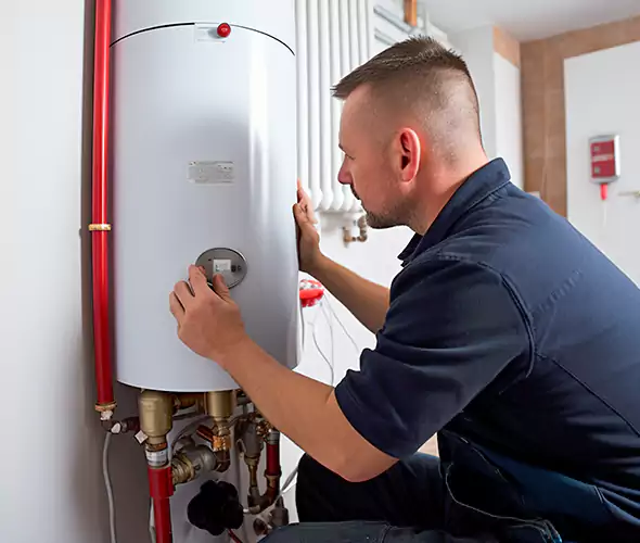 Expert Plumber for Gas Water Heater Replacement in East Islip, NY: Schedule Affordable Replacement Services with Us