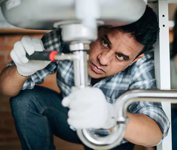Expert Plumber for Leak Detection in East Islip, NY: Schedule Affordable Leak Detection Services with Us