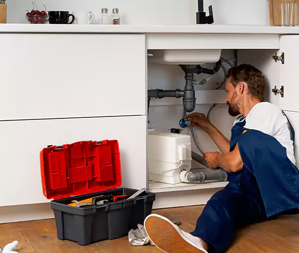 Expert Plumbers for PEX Pipe Installation in East Islip, NY: Schedule Professional Service Today