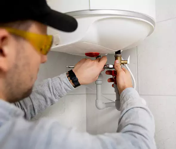 Get Affordable Water Heater Repair Service in East Islip, NY