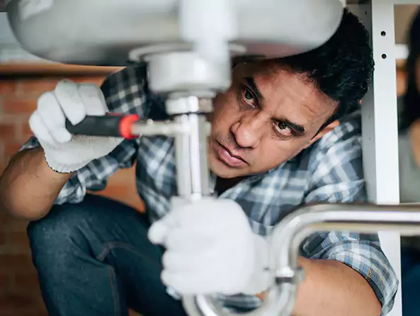  Why Choose East Islip Plumbing for Commercial Plumbing in East Islip, NY?